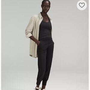 *excellent condition* Lululemon Align High-Rise Jogger. Size 2, black